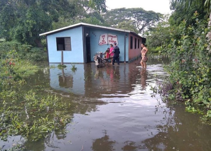 Al menos 13 familias quedan damnificadas por fuertes lluvias en Portuguesa
