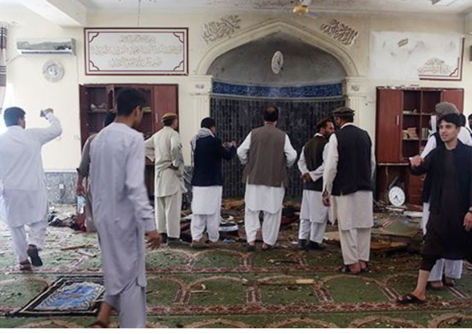 12 muertos y 15 heridos deja explosión en una mezquita en la provincia de Kabul