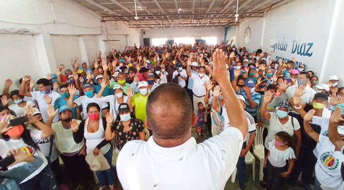 Gobernador Alfredo Díaz juramentó los Centros de Organización Electoral en Villalba