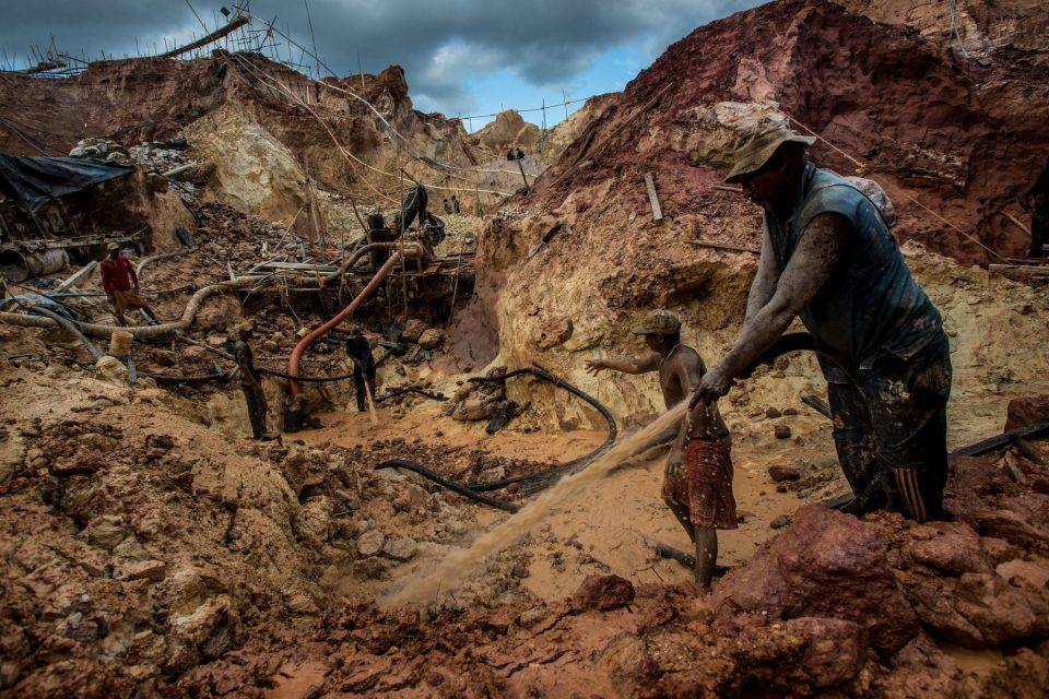 Oposición denuncia que el Parque Nacional Canaima está en peligro por la actividad minera