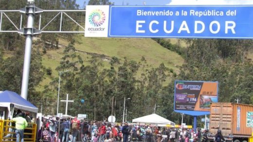 Ecuador pide $237 millones para atender a 430.000 migrantes venezolanos