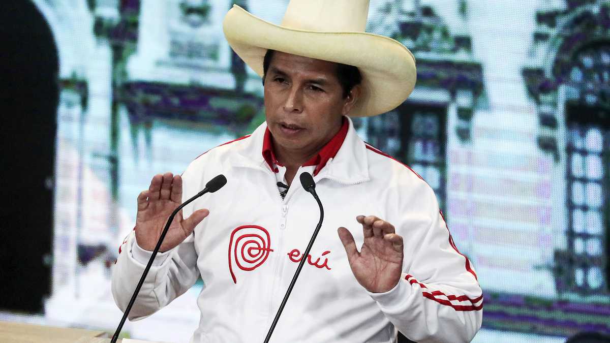 Pedro Castillo es el virtual ganador de las presidenciales en Perú