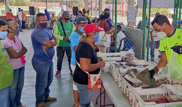 Mercado Popular garantizó alimentación a 3.500 familias en García