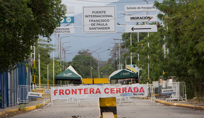 Colombia amplía el cierre de la frontera con Venezuela por 4 meses más