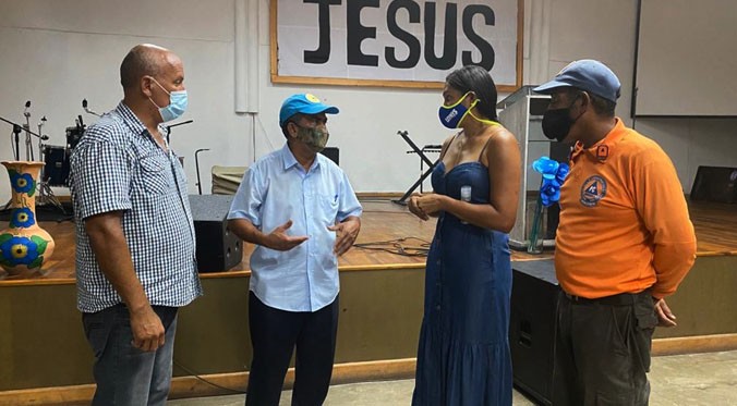 Realizan jornada de desinfección en iglesias cristianas de Mariño