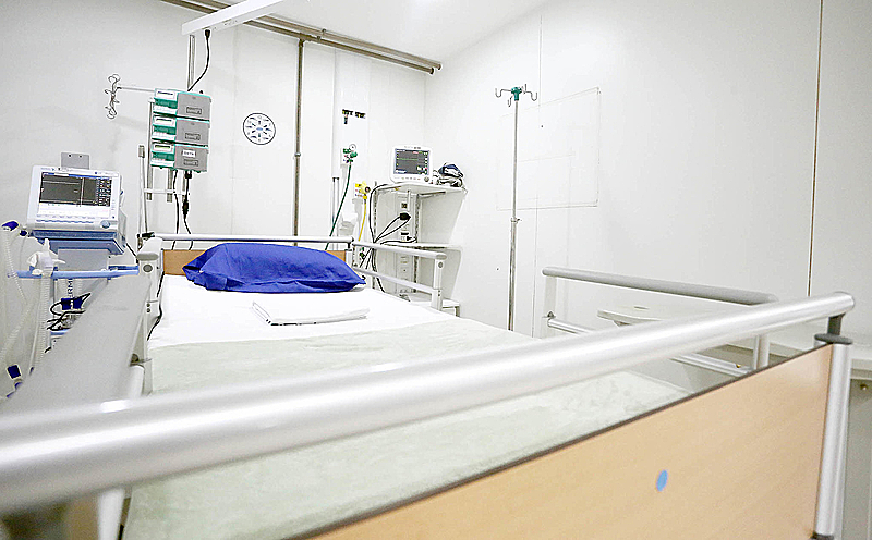 Monitor Salud: 57% de las camas de los hospitales están ocupadas por pacientes con COVID-19