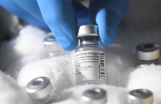Suiza aprueba el uso de la vacuna de Pfizer en niños de entre 12 y 15 años