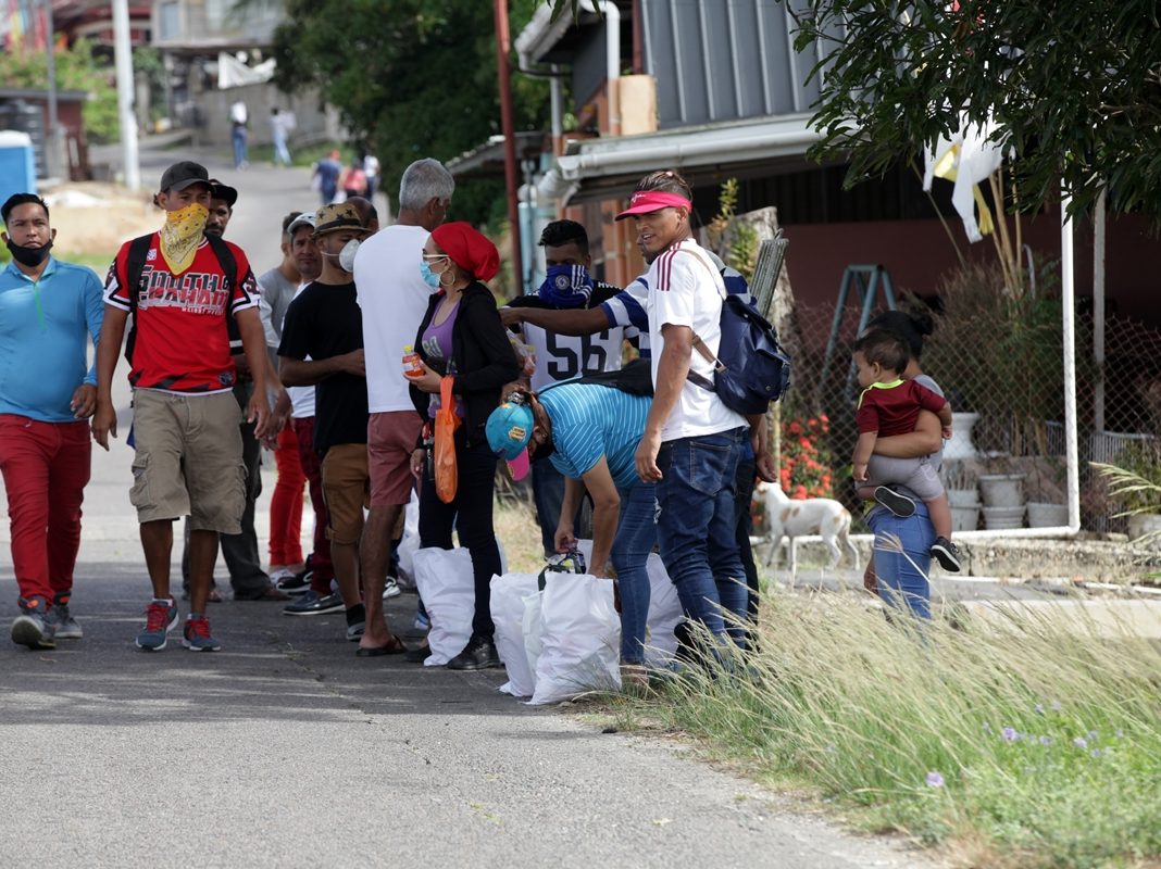 700 venezolanos en Trinidad y Tobago retornarán al país por crisis de desempleo
