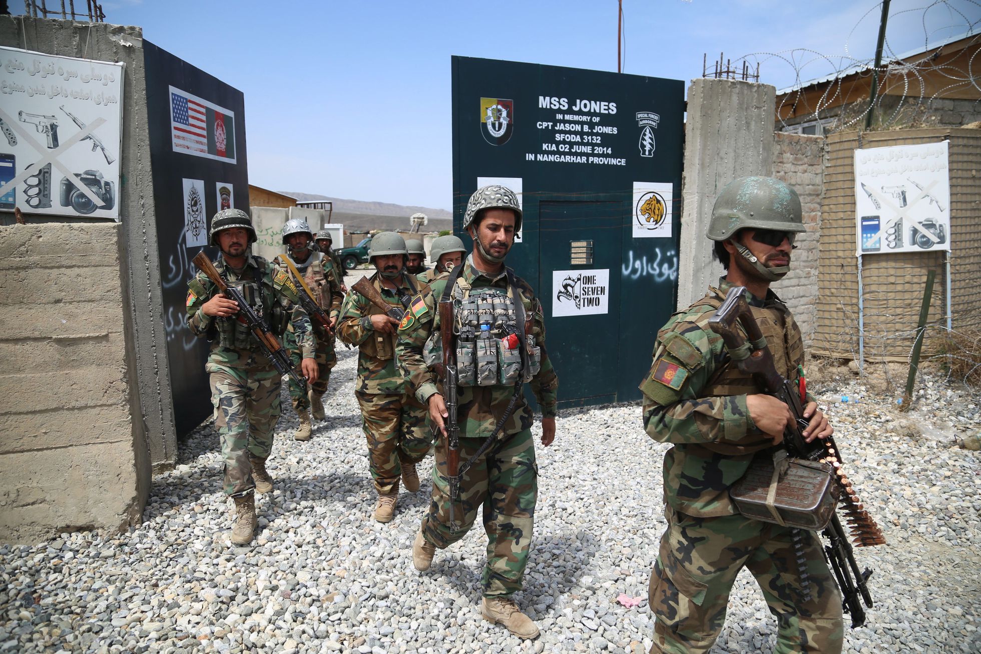 George W. Bush criticóla retirada de las tropas de Afganistán