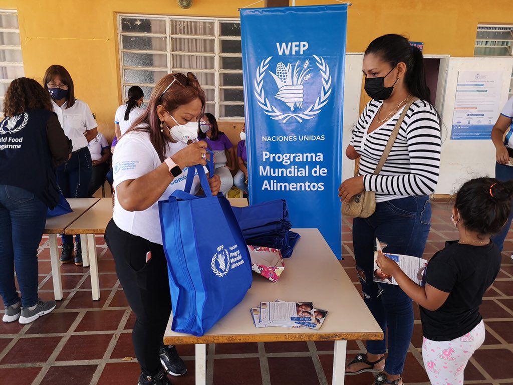 Programa Mundial de Alimentos inicia entrega de comidas escolares en Venezuela