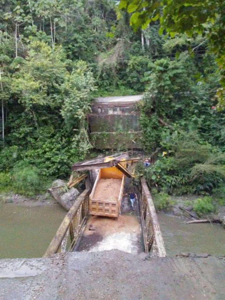 Cerca de 800 familias de Cojedes quedan incomunicadas tras colapso de puente
