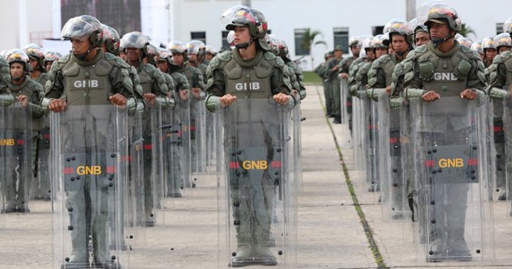 Más de 9.000 sargentos de la FANB han desertado en menos de dos años