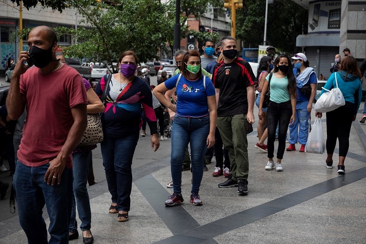 Reportan 809 contagios y 16 muertes por covid-19 en Venezuela este #29Jul