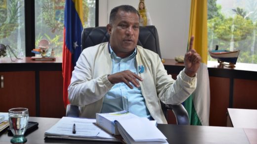 Gobernador Alfredo Díaz afirma que situación eléctrica se agudiza en Nueva Esparta