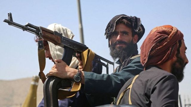 FMI bloqueó el acceso de los talibanes a unos 400 millones de dólares