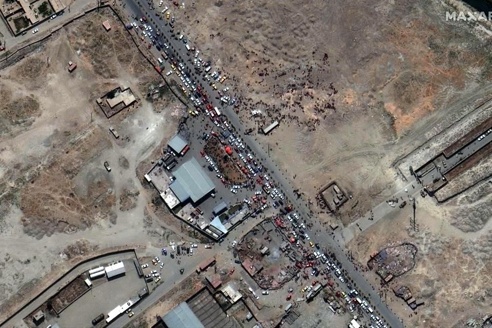 Confirman 13 muertos y 52 heridos tras dos explosiones registradas en el aeropuerto de Kabul