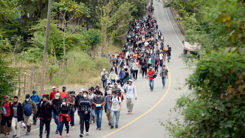 Colombia y Panamá permitirán el paso controlado de migrantes que van hacia Estados Unidos