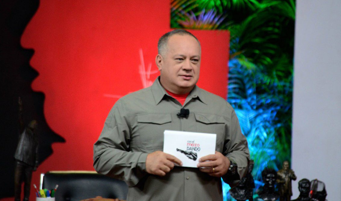 Diosdado Cabello acusa a Twitter de robar la cuenta de su programa televisivo Con el Mazo Dando