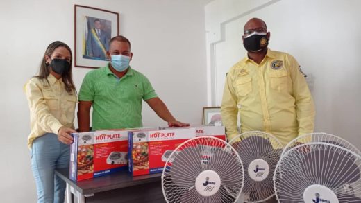 Donan a Funsone cocinas y ventiladores para familias insulares