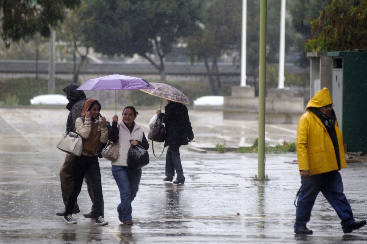 Inameh alerta que las lluvias se mantendrán hasta principios de octubre