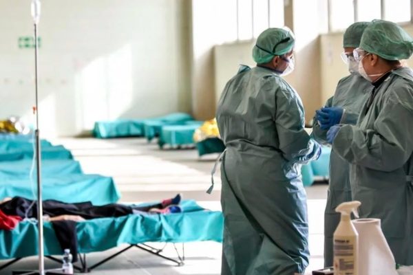 FMV declaró que 760 profesionales de la salud han fallecido en Venezuela
