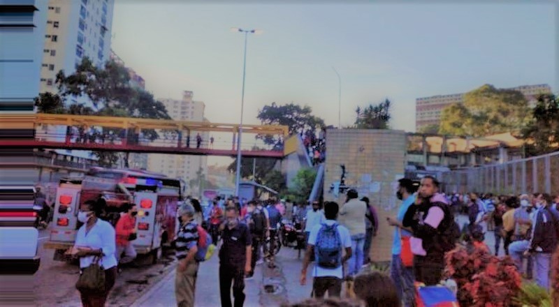 Cierran estación Agua Salud del Metro de Caracas porque usuario se lanzó a los rieles