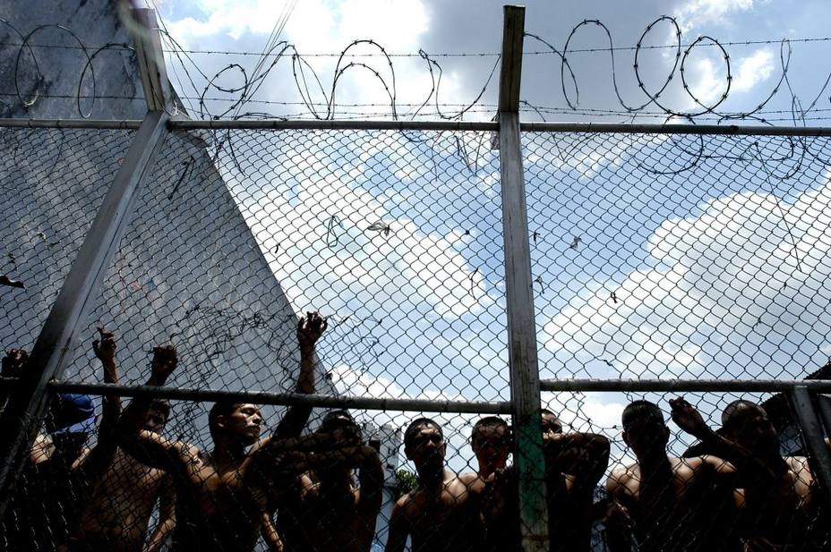 Revelan altos índices de hacinamiento e insalubridad en cárceles venezolanas