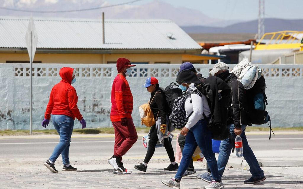 Más de 17.000 migrantes venezolanos han ingresado a Chile por pasos clandestinos en 2021