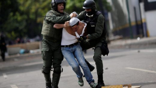 Informe de la ONU revela que justicia venezolana persigue y tortura a los opositores