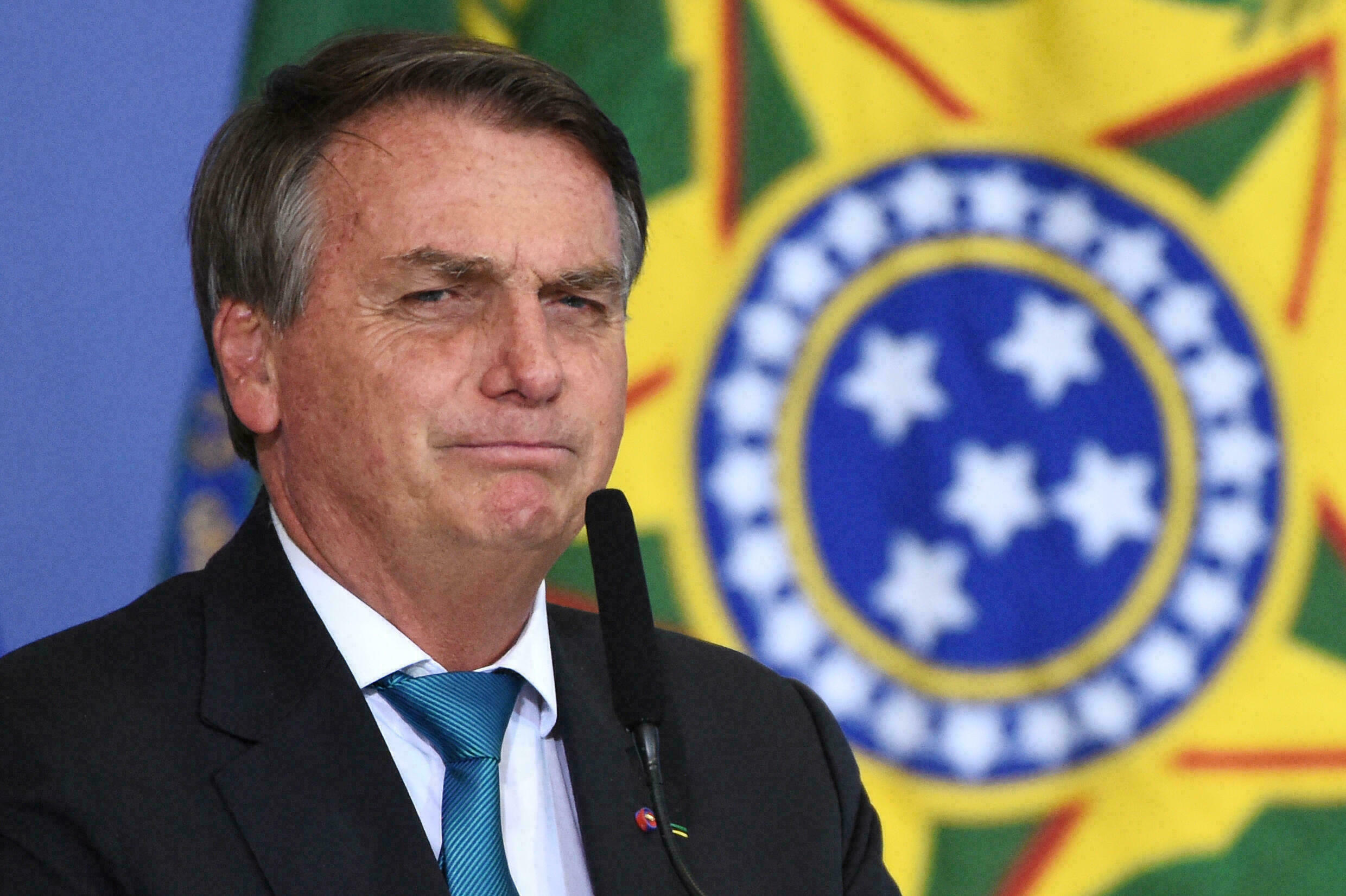 Comisión del Senado de Brasil aprobó informe que acusa a Bolsonaro de cometer “crímenes contra la humanidad”