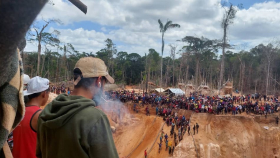 Mineros ilegales quedaron tapiados en Bolívar. Foto: @Fritz_A_Sanchez / X