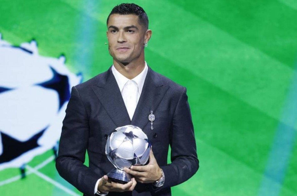 Cristiano Rondaldo recibió el premio como máximo goleador